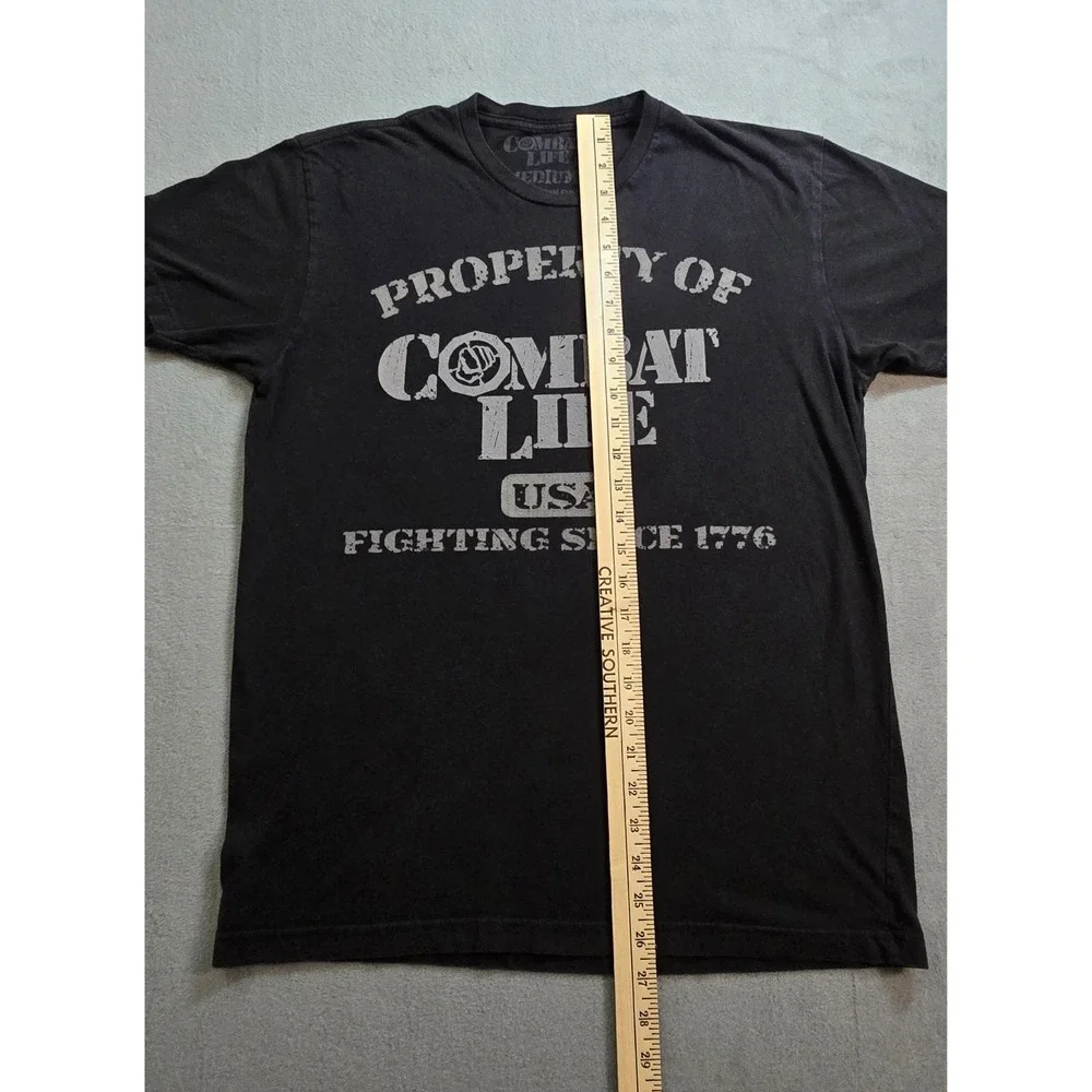 Property Of Combat Life Mens Black‎ Tshirt Medium Pre-Owned Good Condition